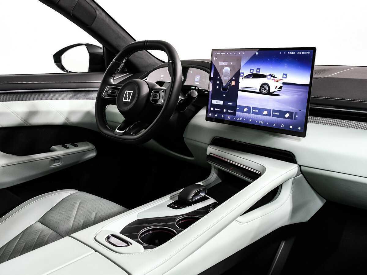 Zeekr 001 с пробегом — 2024 год. Фото: #8