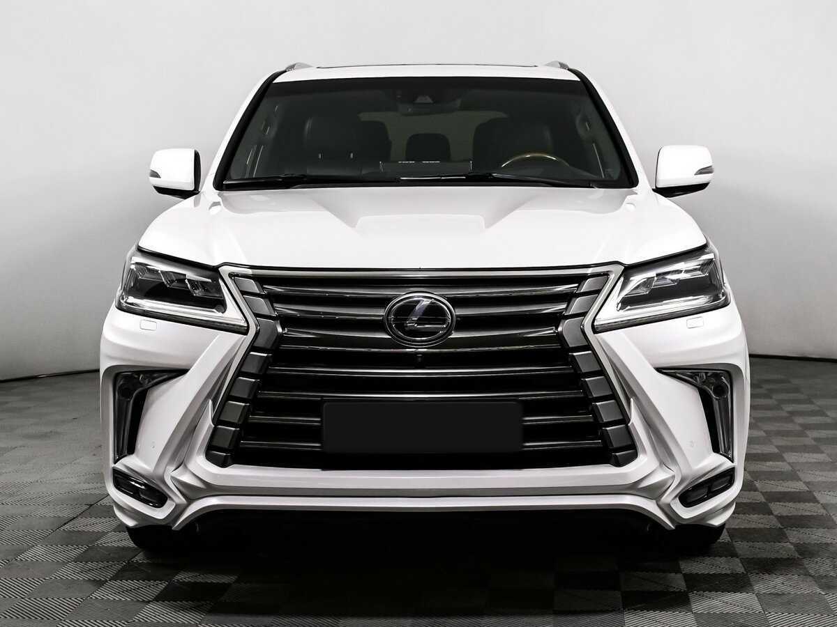 Lexus LX с пробегом — 2017 год. Фото: #1