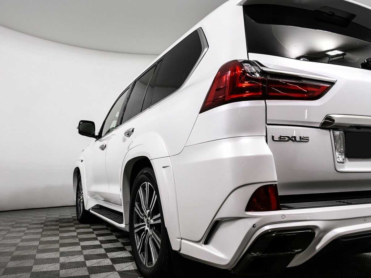 Lexus LX с пробегом — 2017 год. Фото: #16
