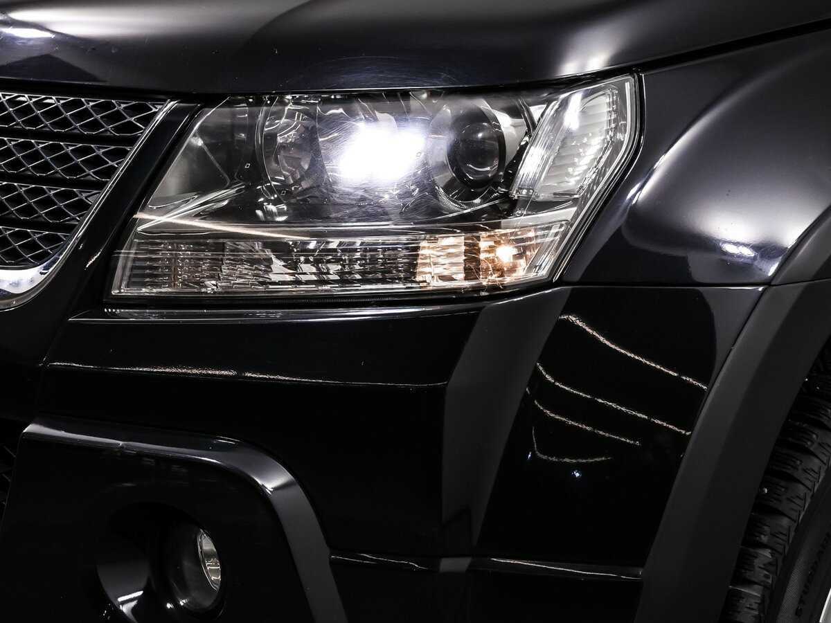 Suzuki Grand Vitara с пробегом — 2011 год. Фото: #13