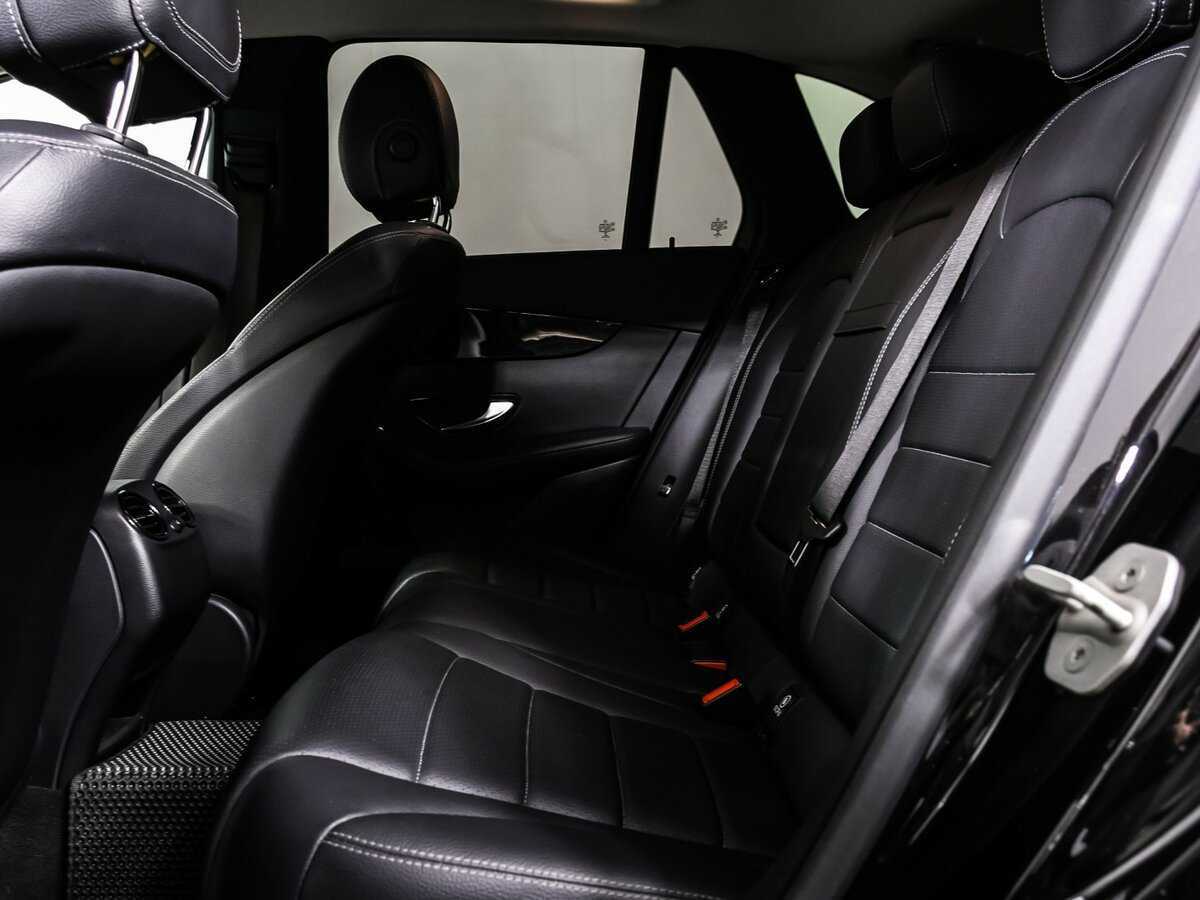 Mercedes-Benz GLC с пробегом — 2016 год. Фото: #13