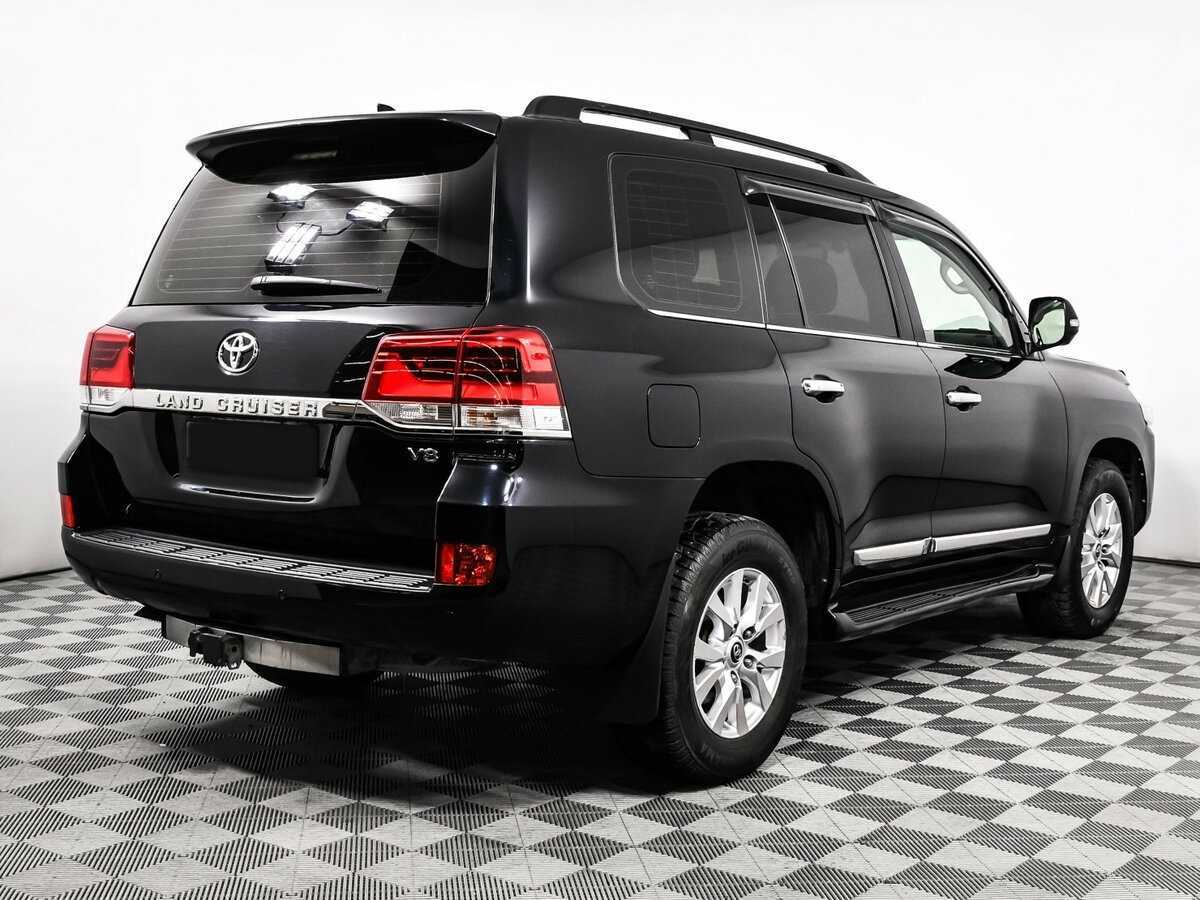 Toyota Land Cruiser с пробегом — 2015 год. Фото: #4