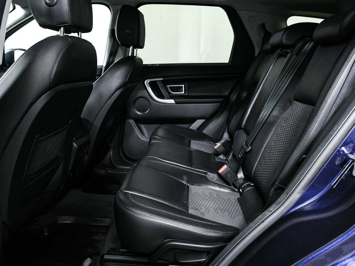 Land Rover Discovery Sport с пробегом — 2017 год. Фото: #11