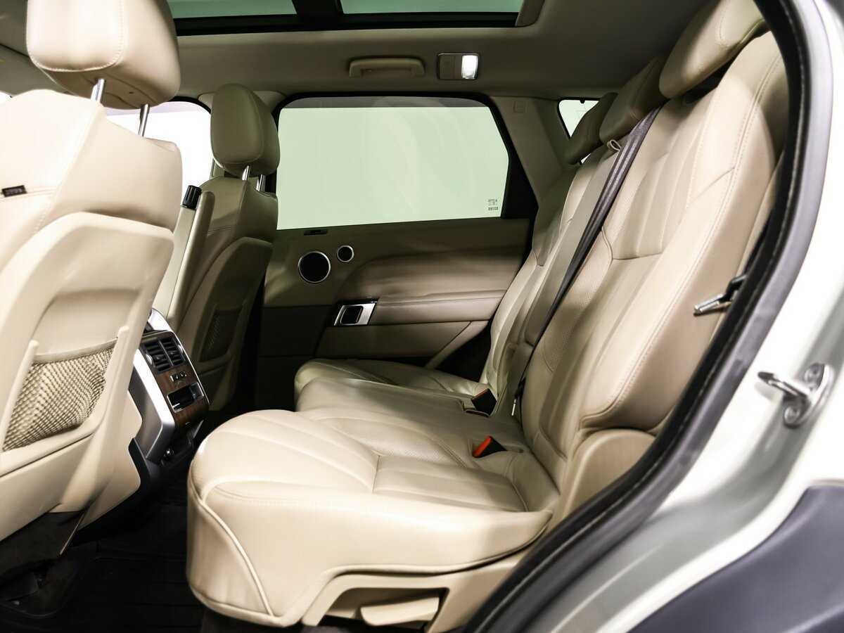 Land Rover Range Rover Sport с пробегом — 2013 год. Фото: #12