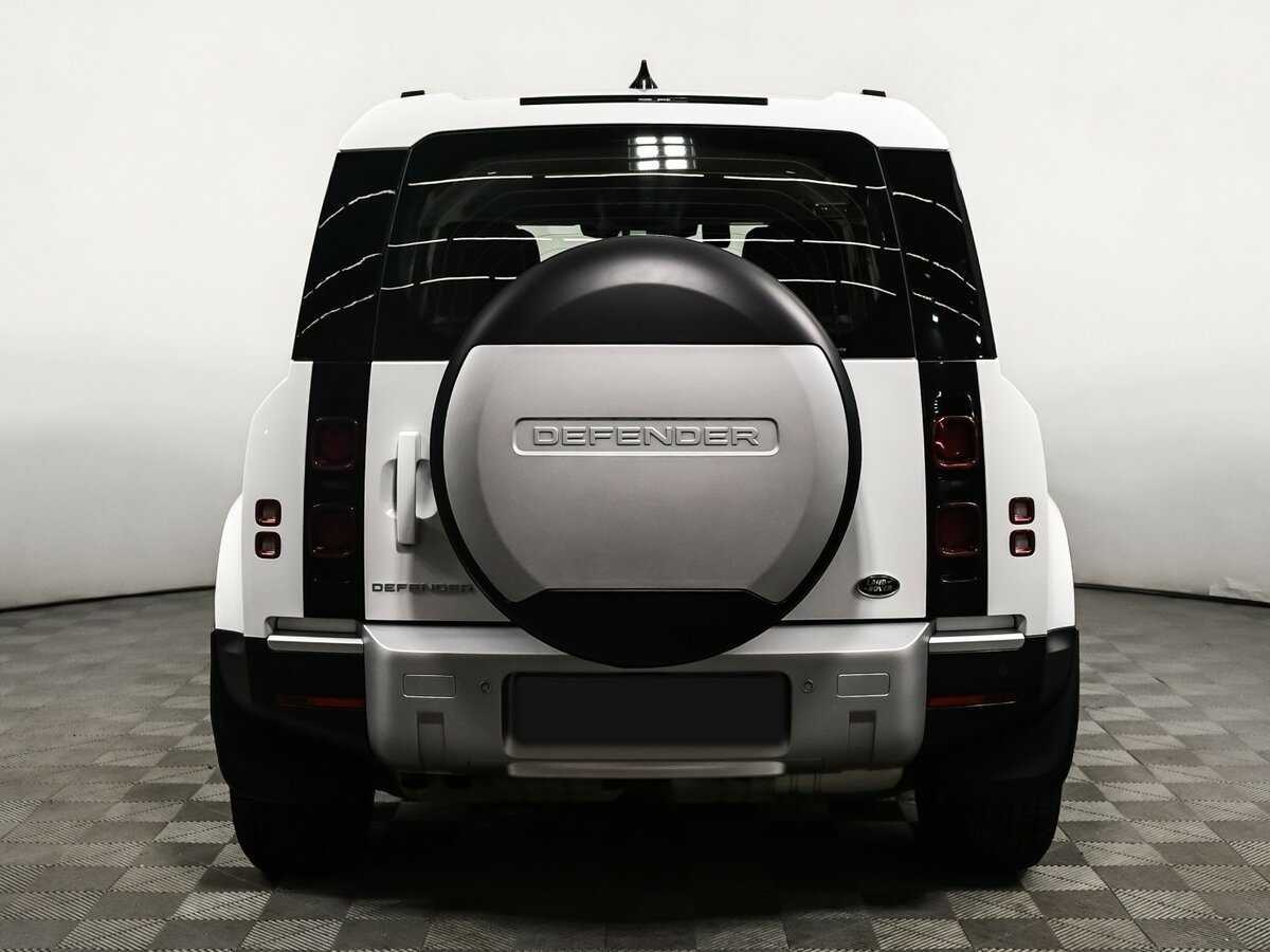 Land Rover Defender с пробегом — 2021 год. Фото: #5