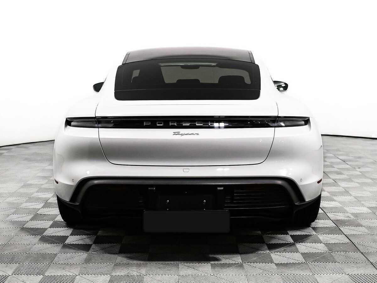 Porsche Taycan с пробегом — 2021 год. Фото: #5