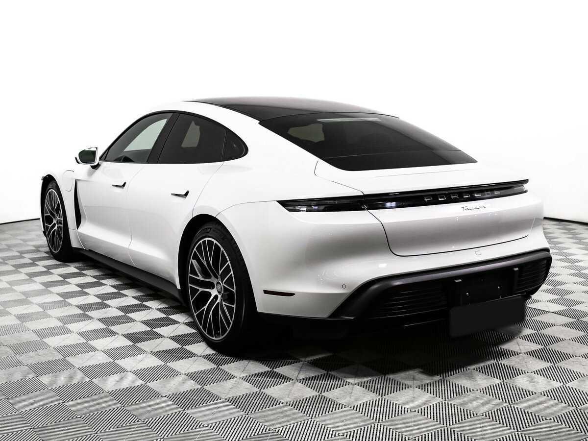 Porsche Taycan с пробегом — 2021 год. Фото: #6