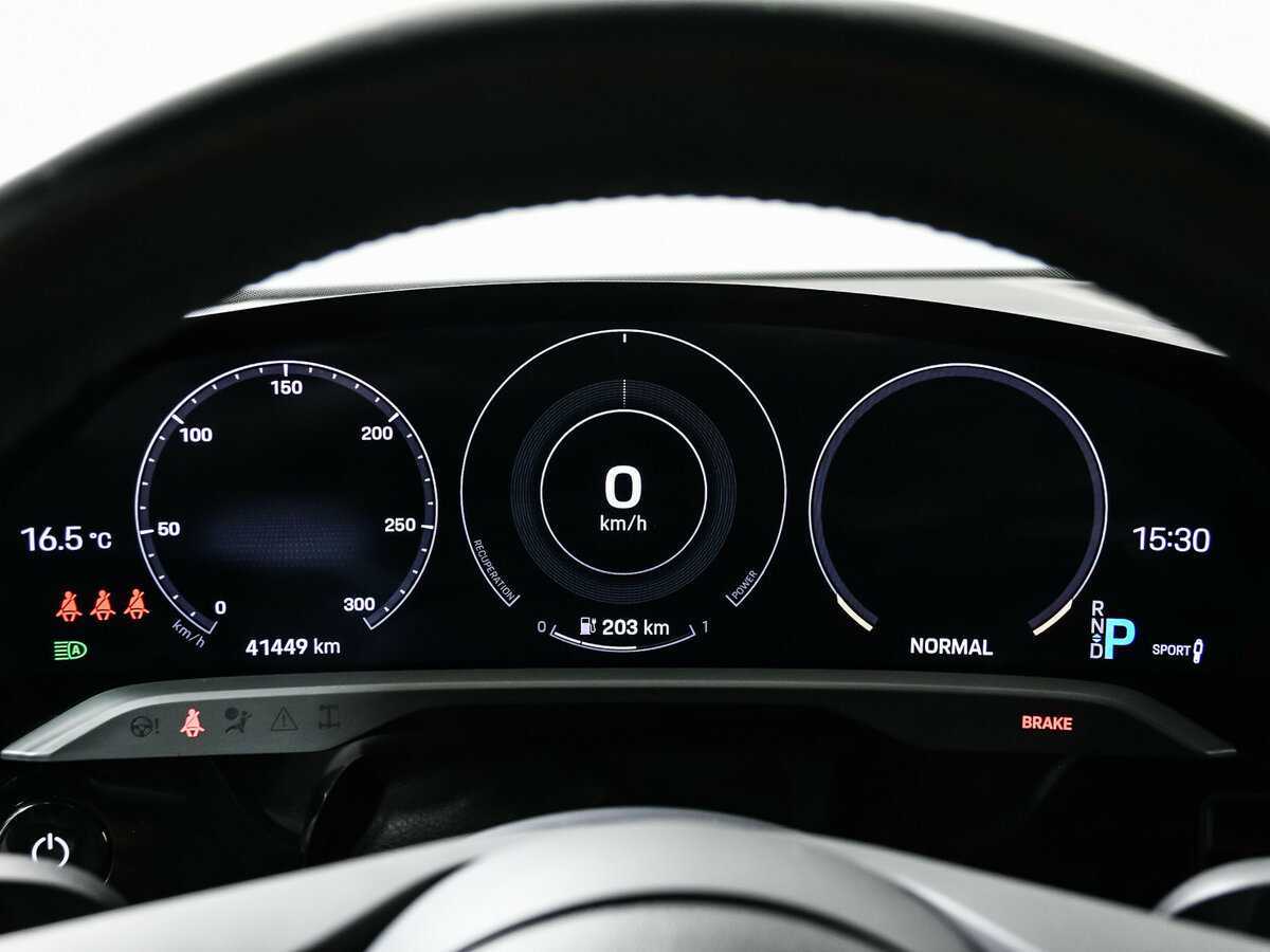 Porsche Taycan с пробегом — 2021 год. Фото: #9