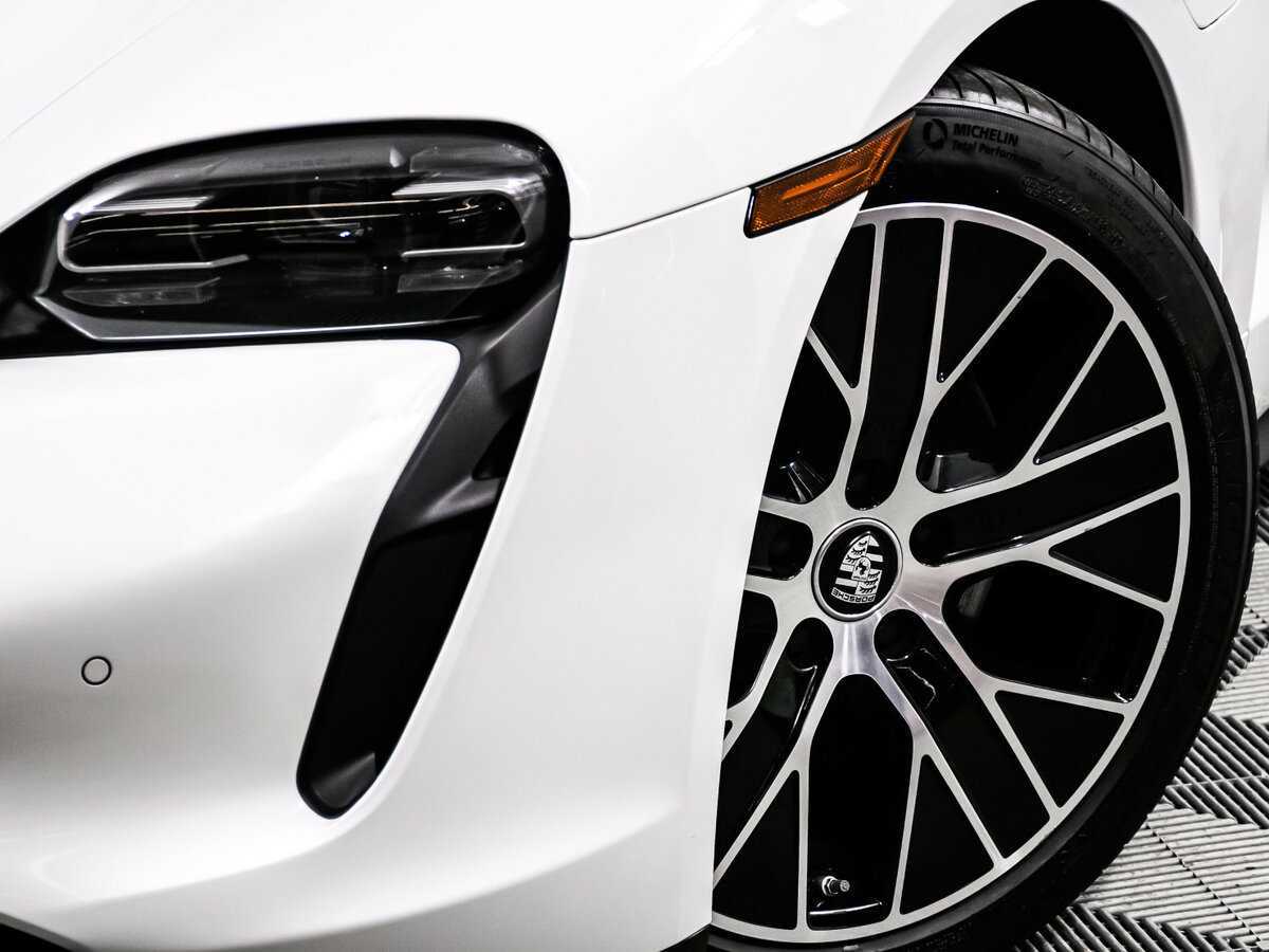 Porsche Taycan с пробегом — 2021 год. Фото: #14