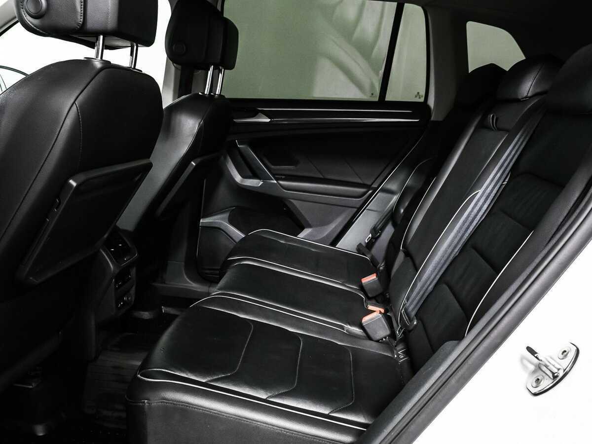Volkswagen Tiguan с пробегом — 2018 год. Фото: #12