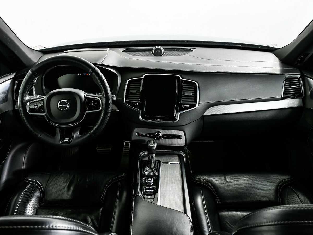 Volvo XC90 с пробегом — 2017 год. Фото: #10
