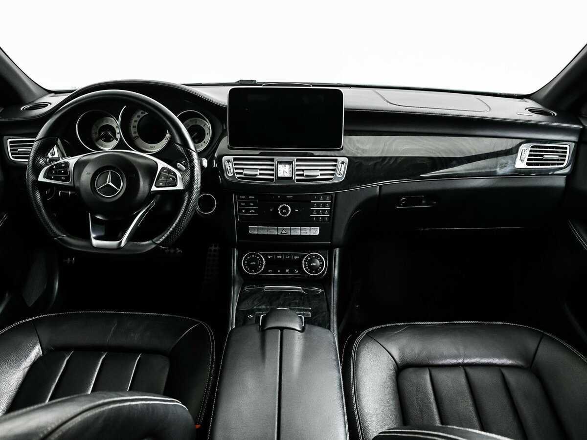 Mercedes-Benz CLS с пробегом — 2015 год. Фото: #9