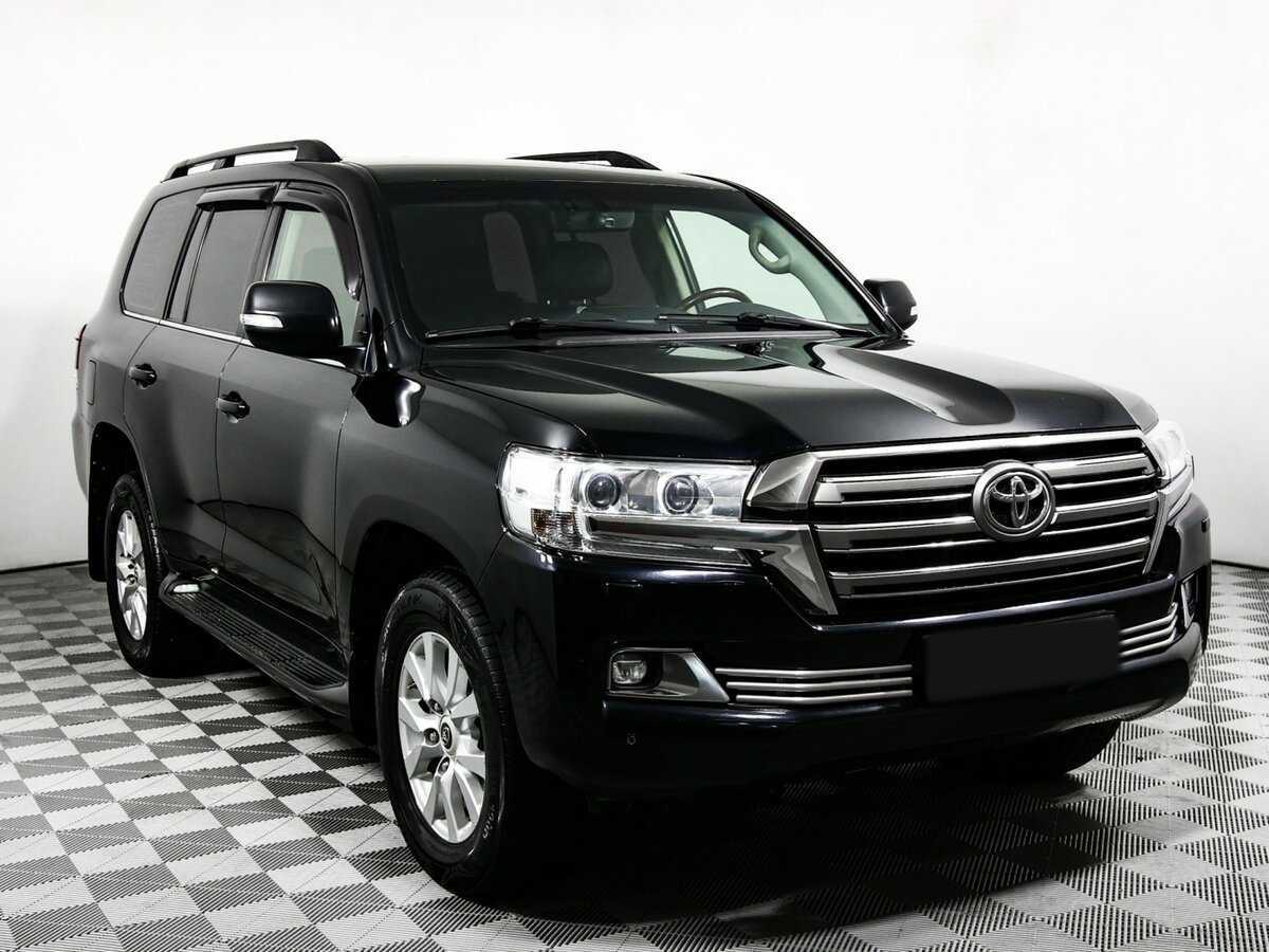 Toyota Land Cruiser с пробегом — 2015 год. Фото: #2