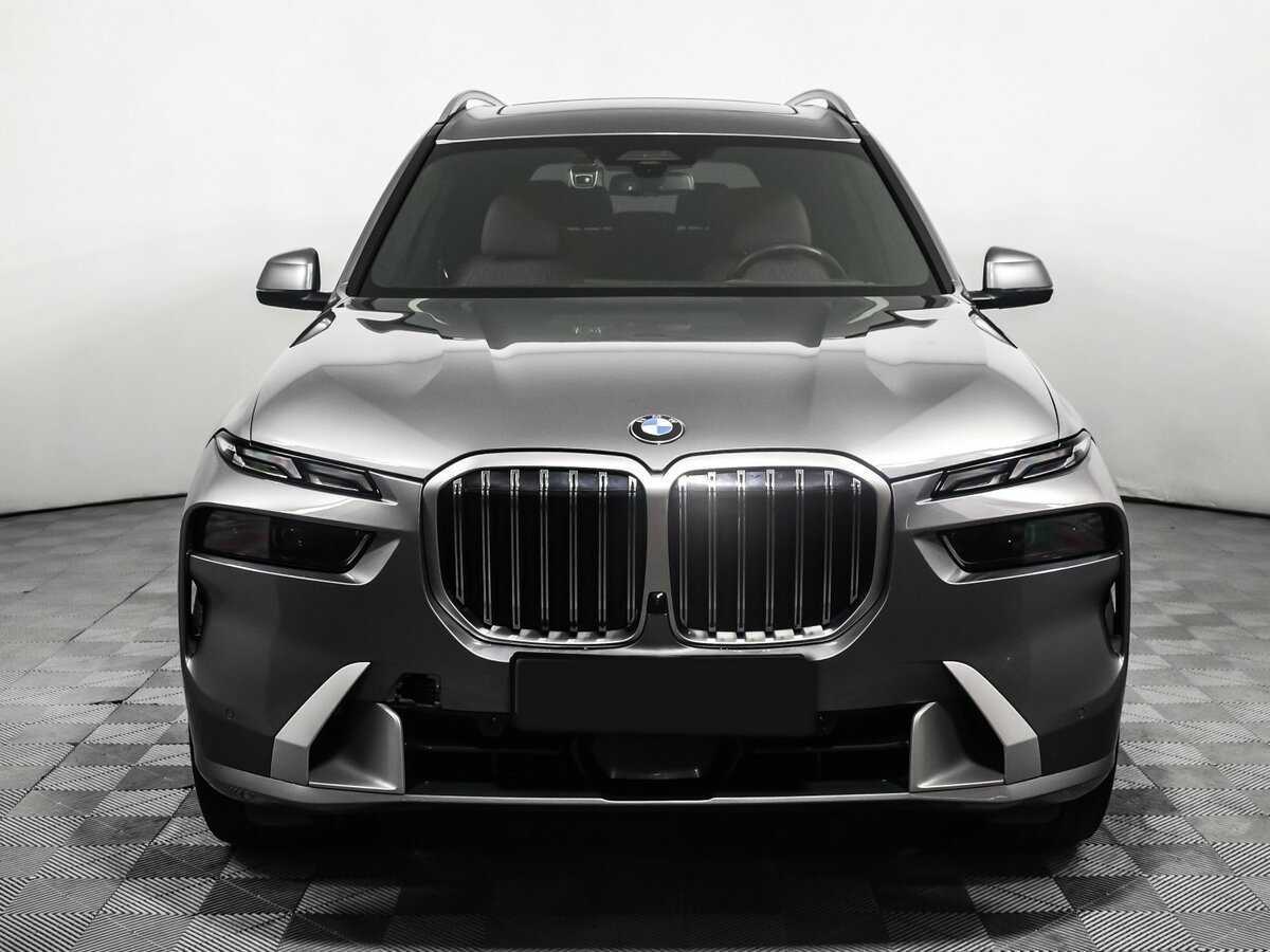 BMW X7 с пробегом — 2023 год. Фото: #1