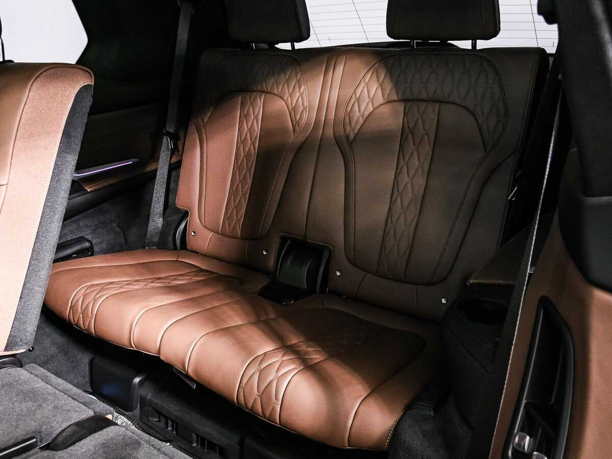 BMW X7 с пробегом — 2023 год. Фото: #13