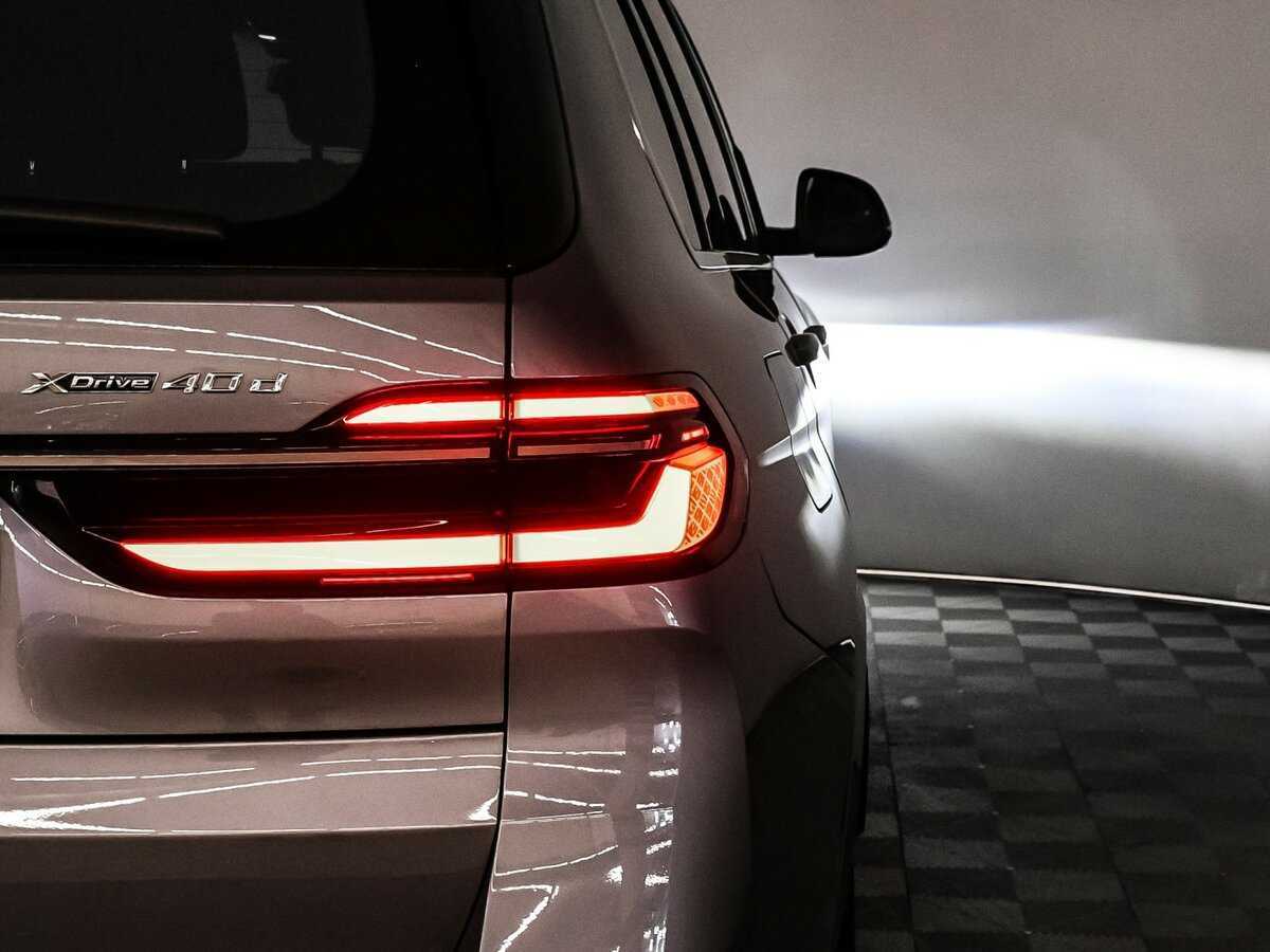BMW X7 с пробегом — 2023 год. Фото: #19