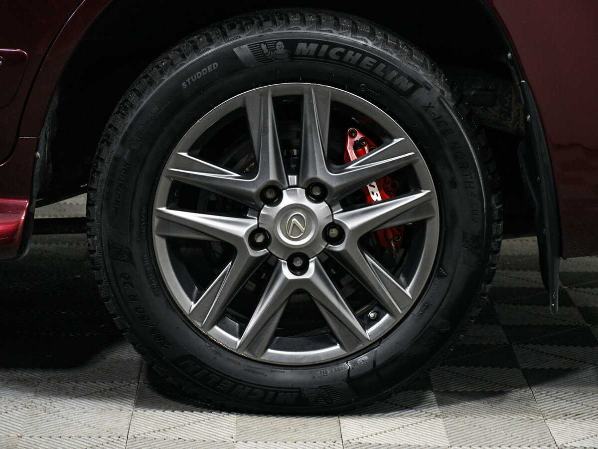 Lexus LX с пробегом — 2014 год. Фото: #13