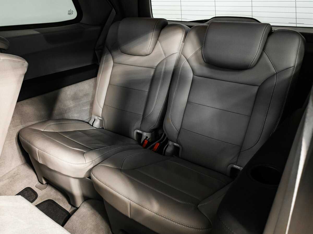 Mercedes-Benz GL-Класс с пробегом — 2012 год. Фото: #13