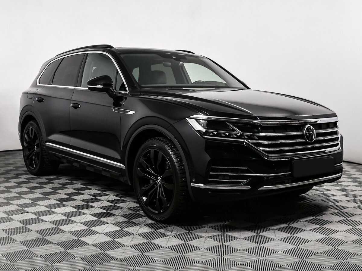 Volkswagen Touareg с пробегом — 2021 год. Фото: #2