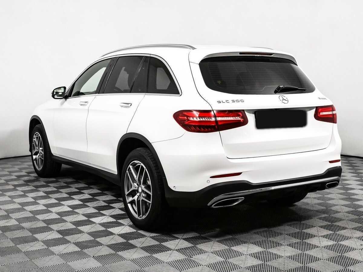 Mercedes-Benz GLC с пробегом — 2015 год. Фото: #6