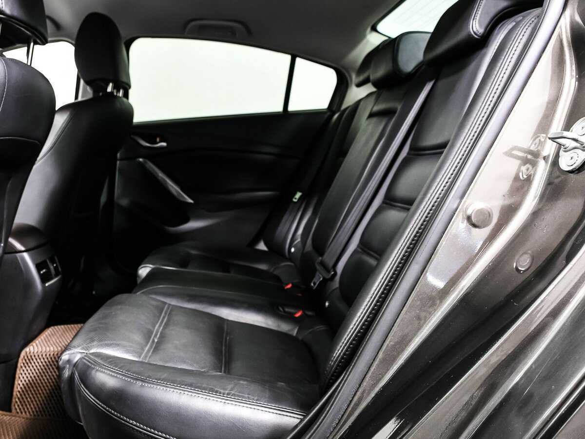 Mazda 6 с пробегом — 2015 год. Фото: #12