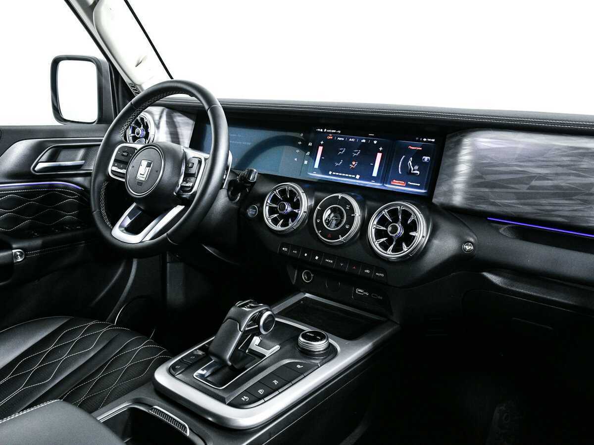 Tank 300 с пробегом — 2023 год. Фото: #8