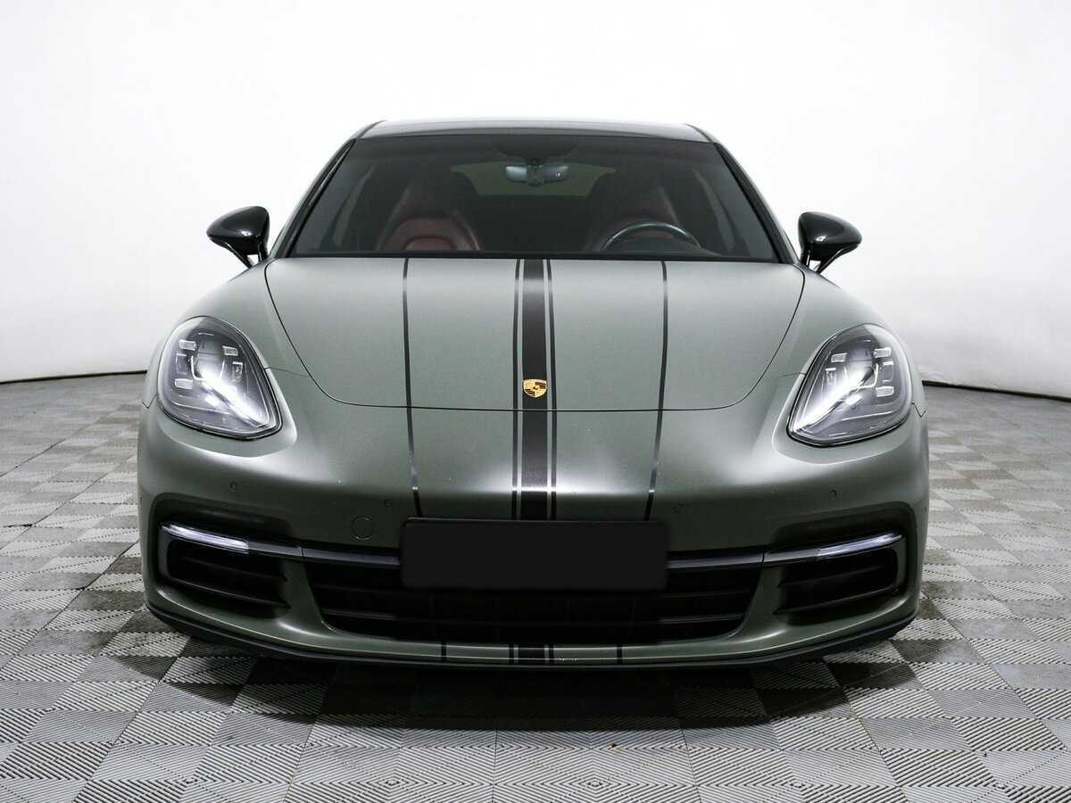 Porsche Panamera с пробегом — 2019 год. Фото: #1