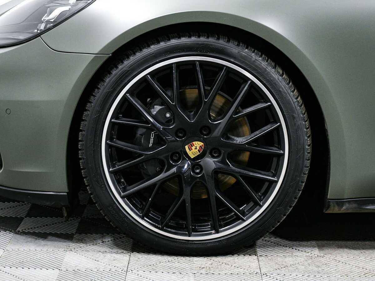 Porsche Panamera с пробегом — 2019 год. Фото: #12