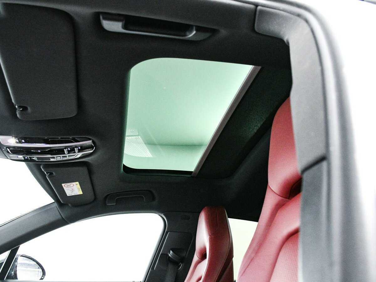 Porsche Panamera с пробегом — 2019 год. Фото: #15