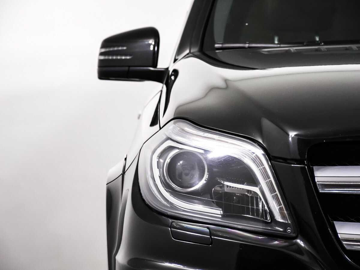 Mercedes-Benz GL-Класс с пробегом — 2014 год. Фото: #14