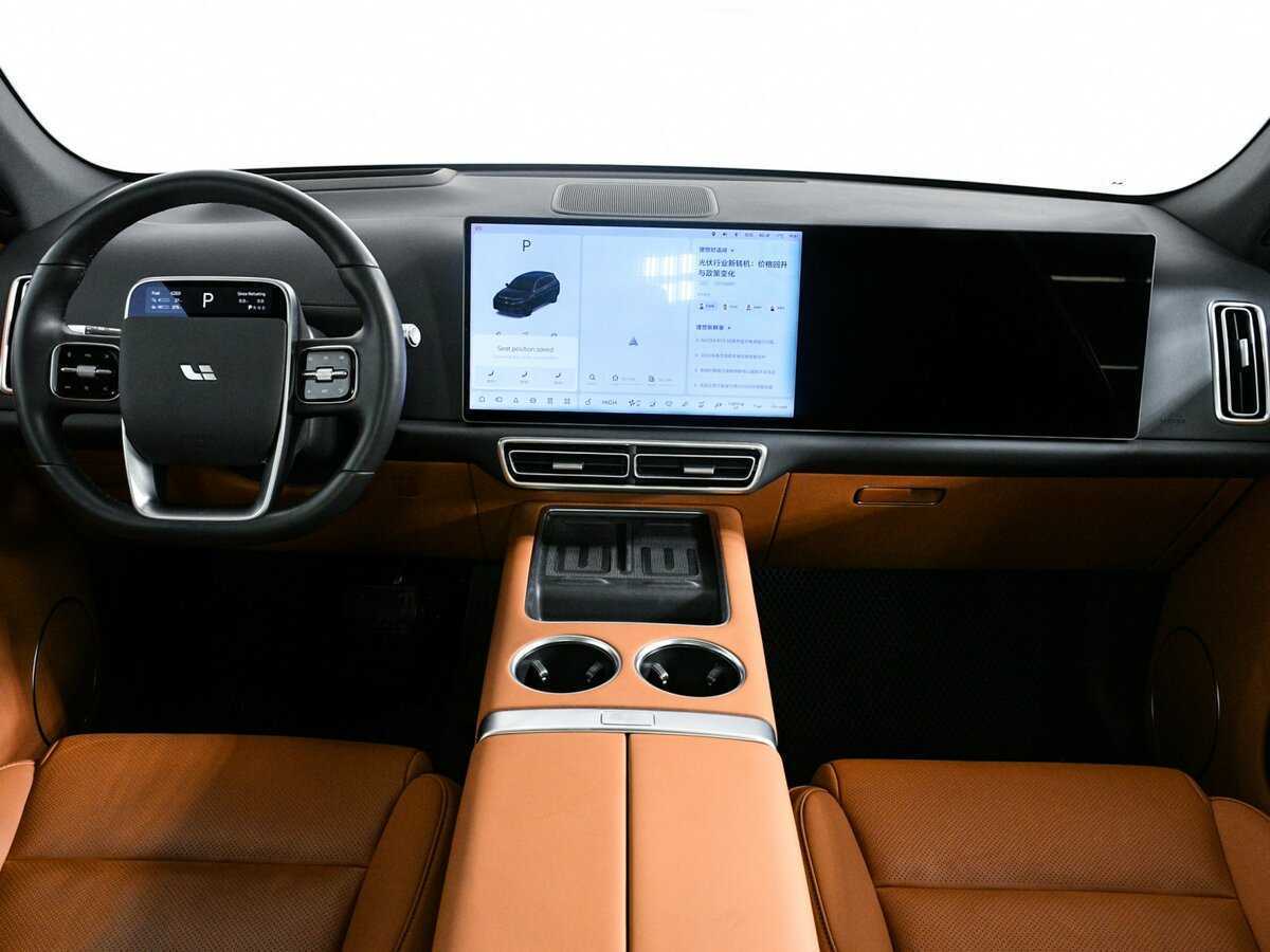 LiXiang L7 с пробегом — 2024 год. Фото: #7