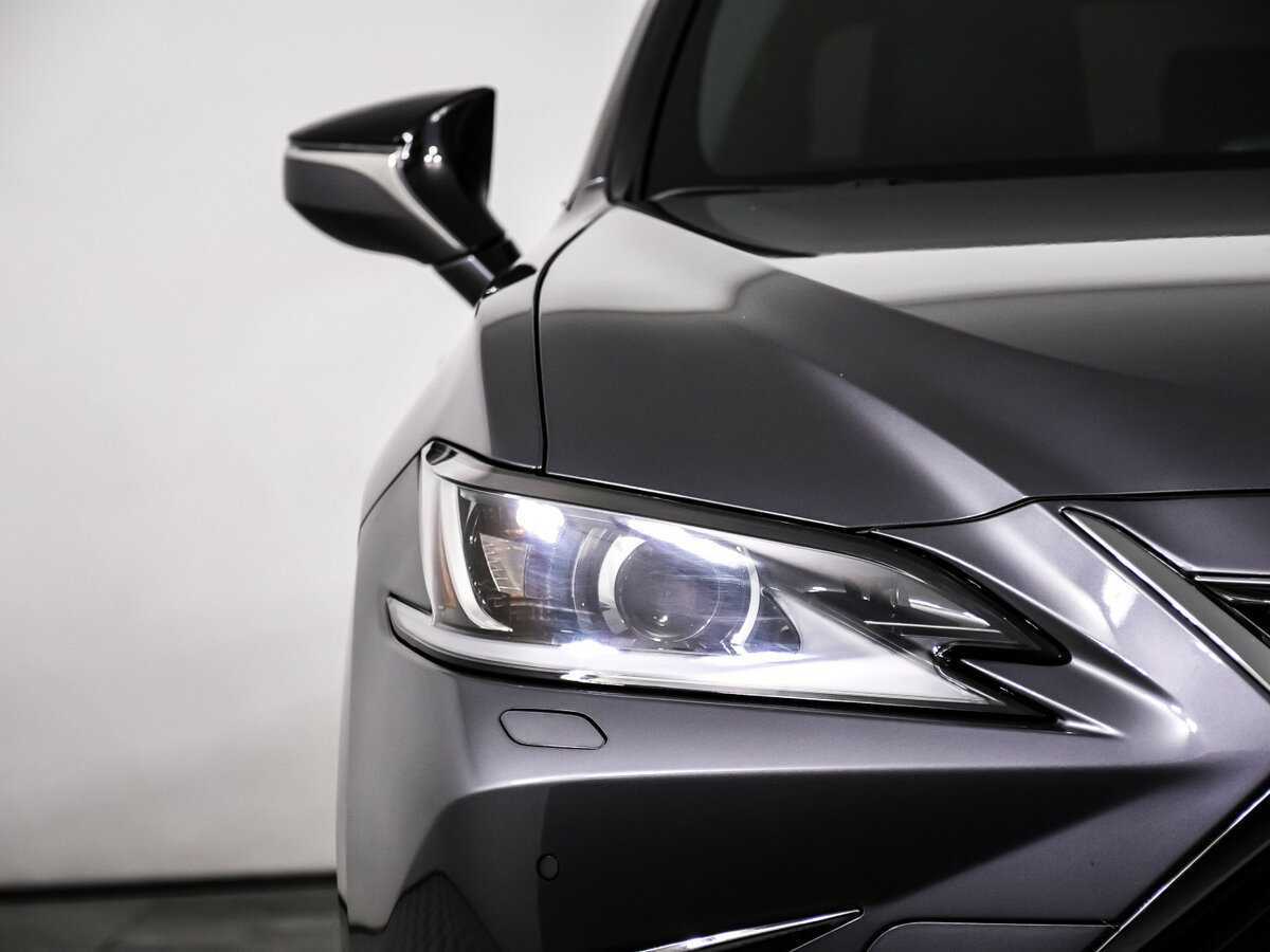 Lexus ES с пробегом — 2020 год. Фото: #14