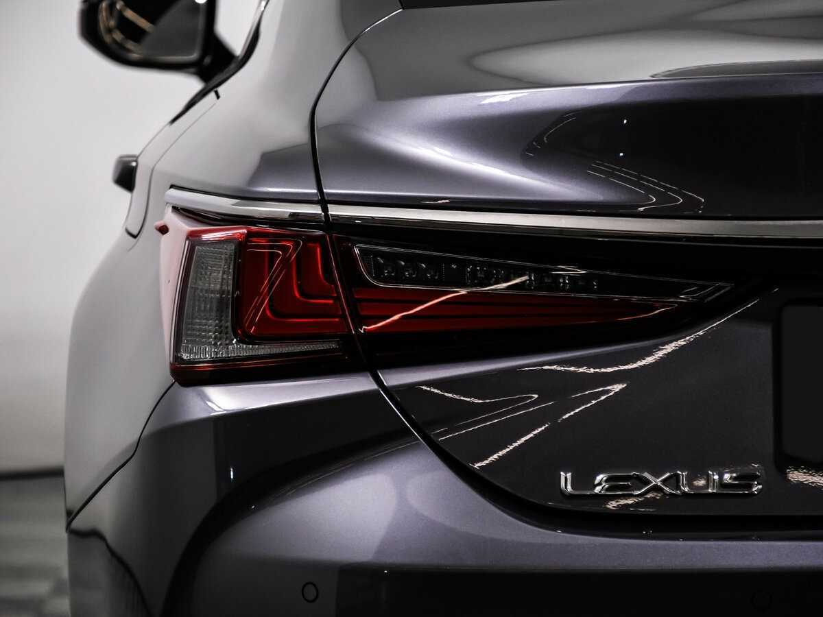 Lexus ES с пробегом — 2020 год. Фото: #15