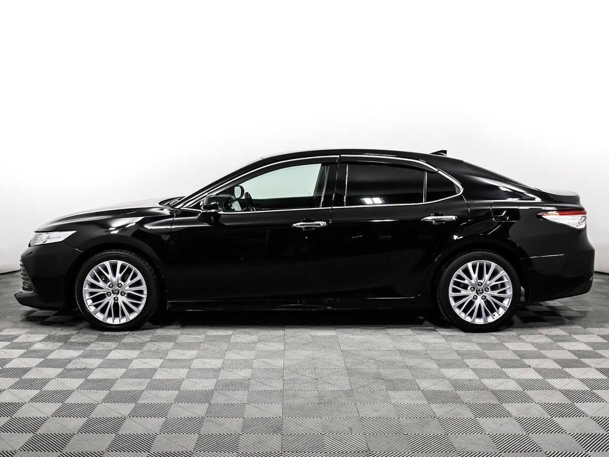 Toyota Camry с пробегом — 2019 год. Фото: #7