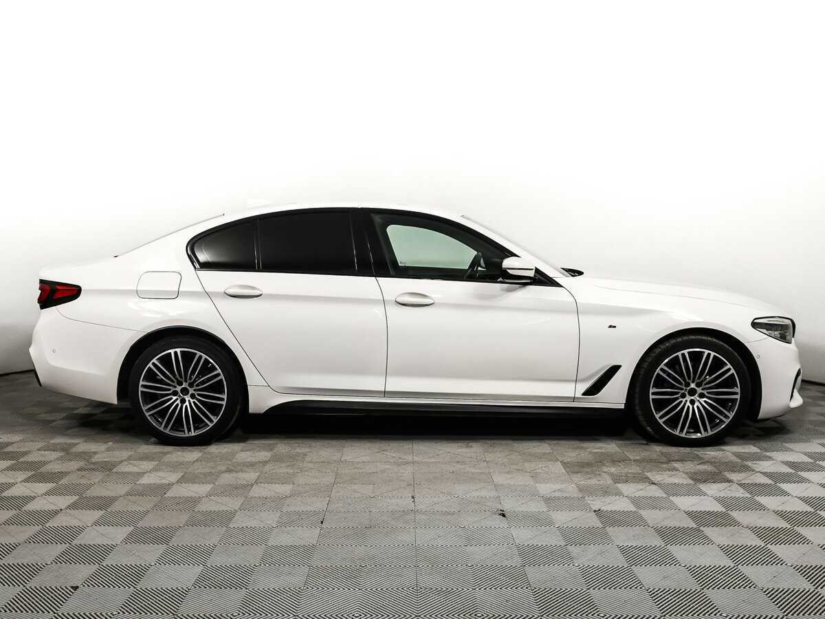 BMW 5 серии с пробегом — 2018 год. Фото: #3