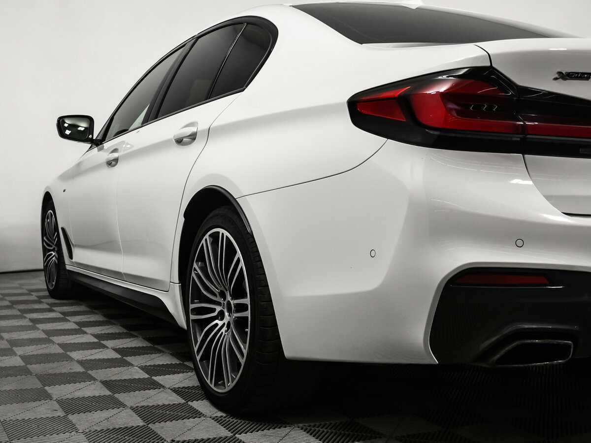 BMW 5 серии с пробегом — 2018 год. Фото: #17