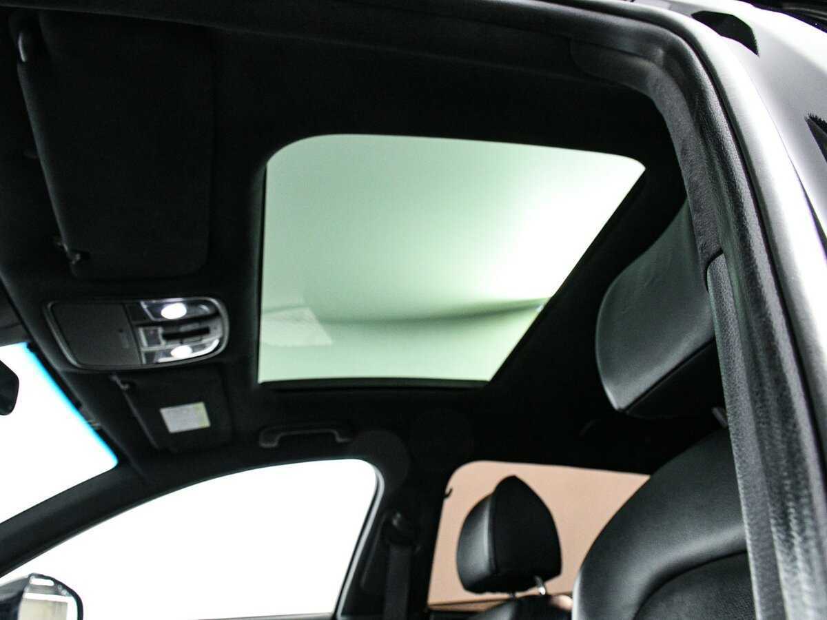 Kia Stinger с пробегом — 2018 год. Фото: #13