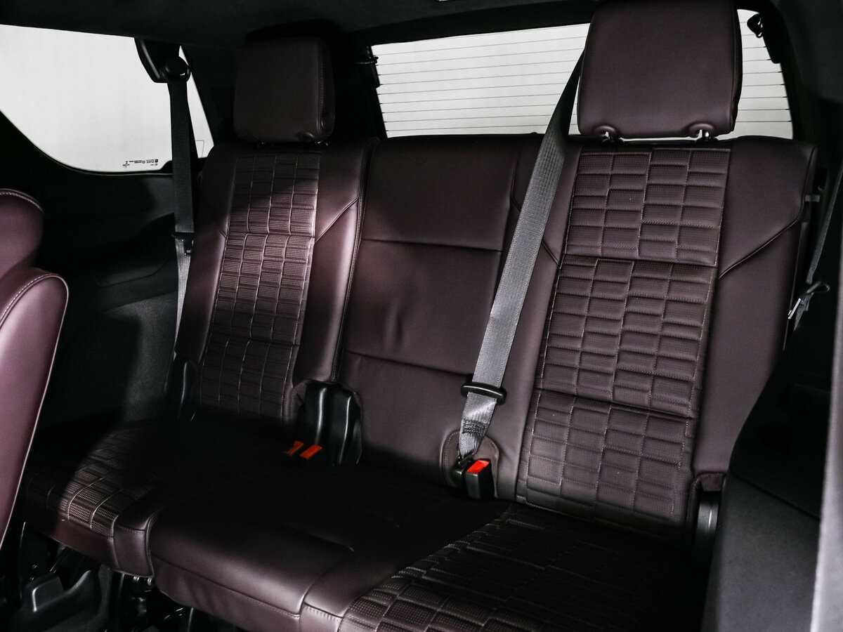 Cadillac Escalade-V с пробегом — 2022 год. Фото: #14