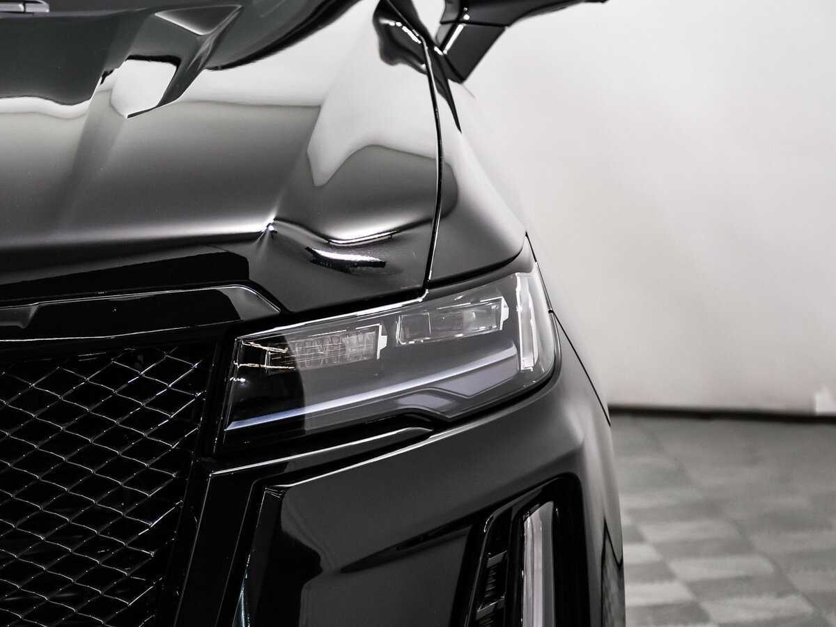 Cadillac Escalade-V с пробегом — 2022 год. Фото: #15