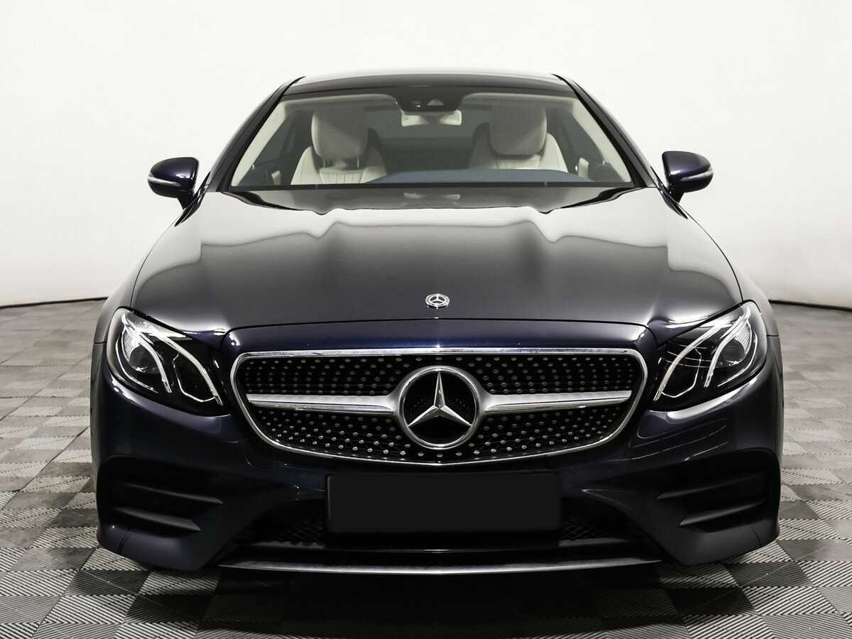 Mercedes-Benz E-Класс с пробегом — 2018 год. Фото: #1