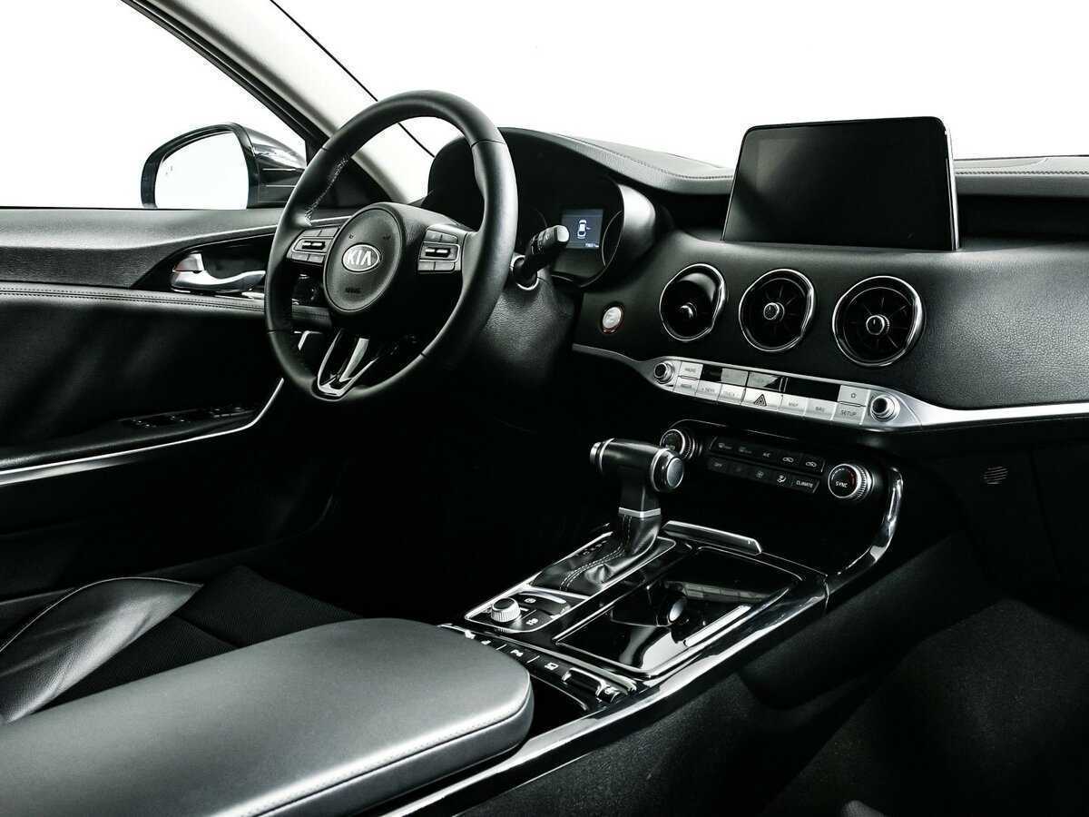 Kia Stinger с пробегом — 2019 год. Фото: #7