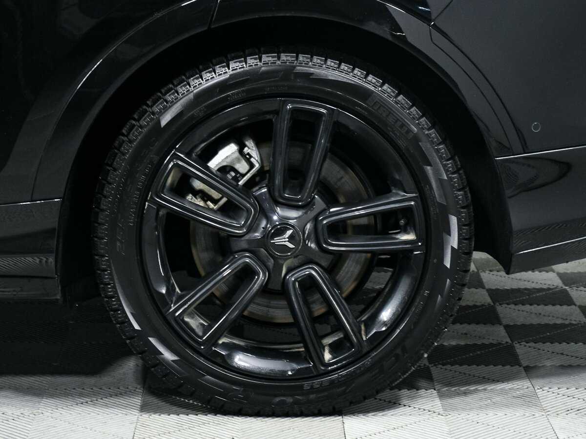 Voyah Free с пробегом — 2023 год. Фото: #12