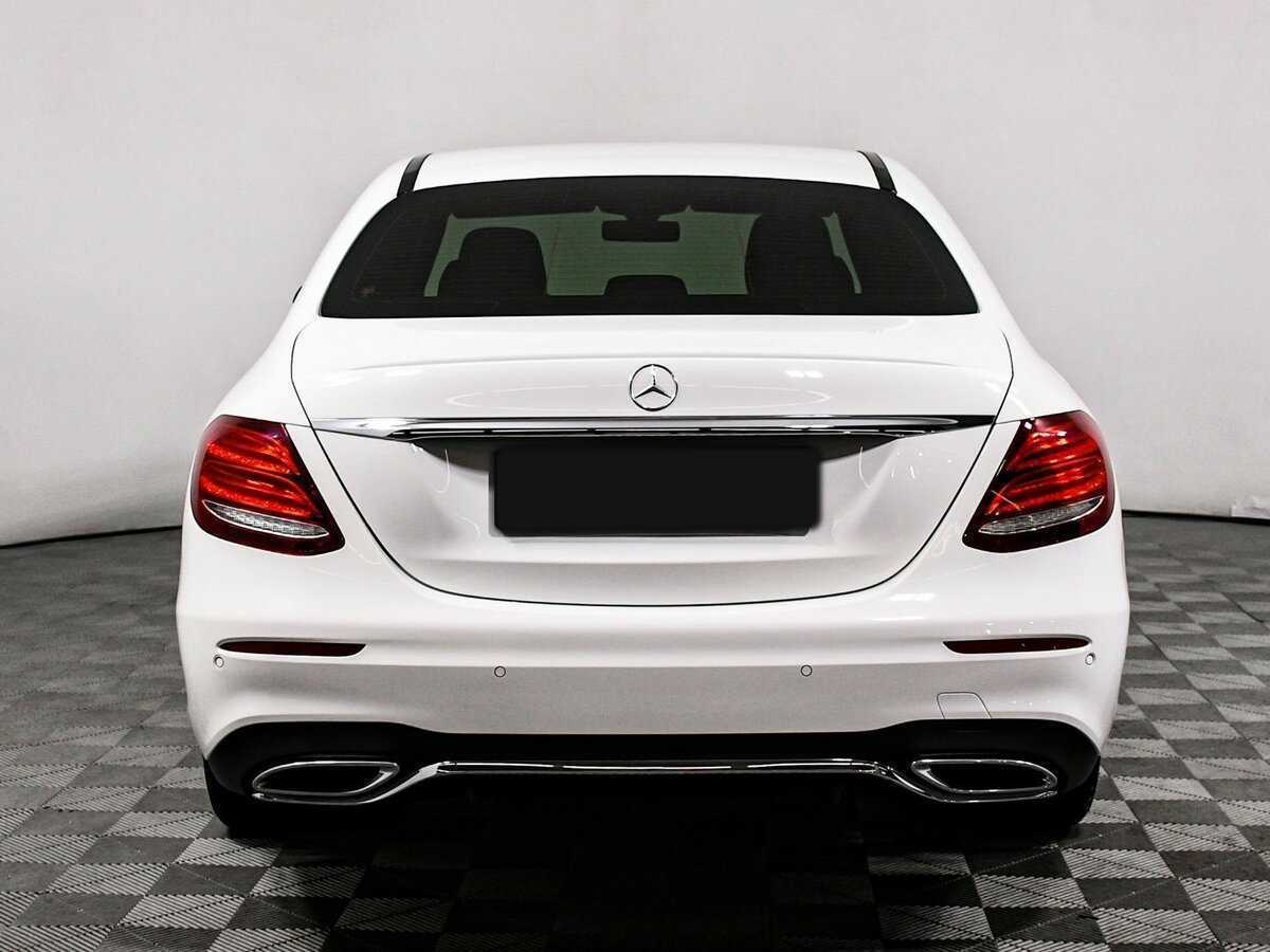 Mercedes-Benz E-Класс с пробегом — 2019 год. Фото: #4