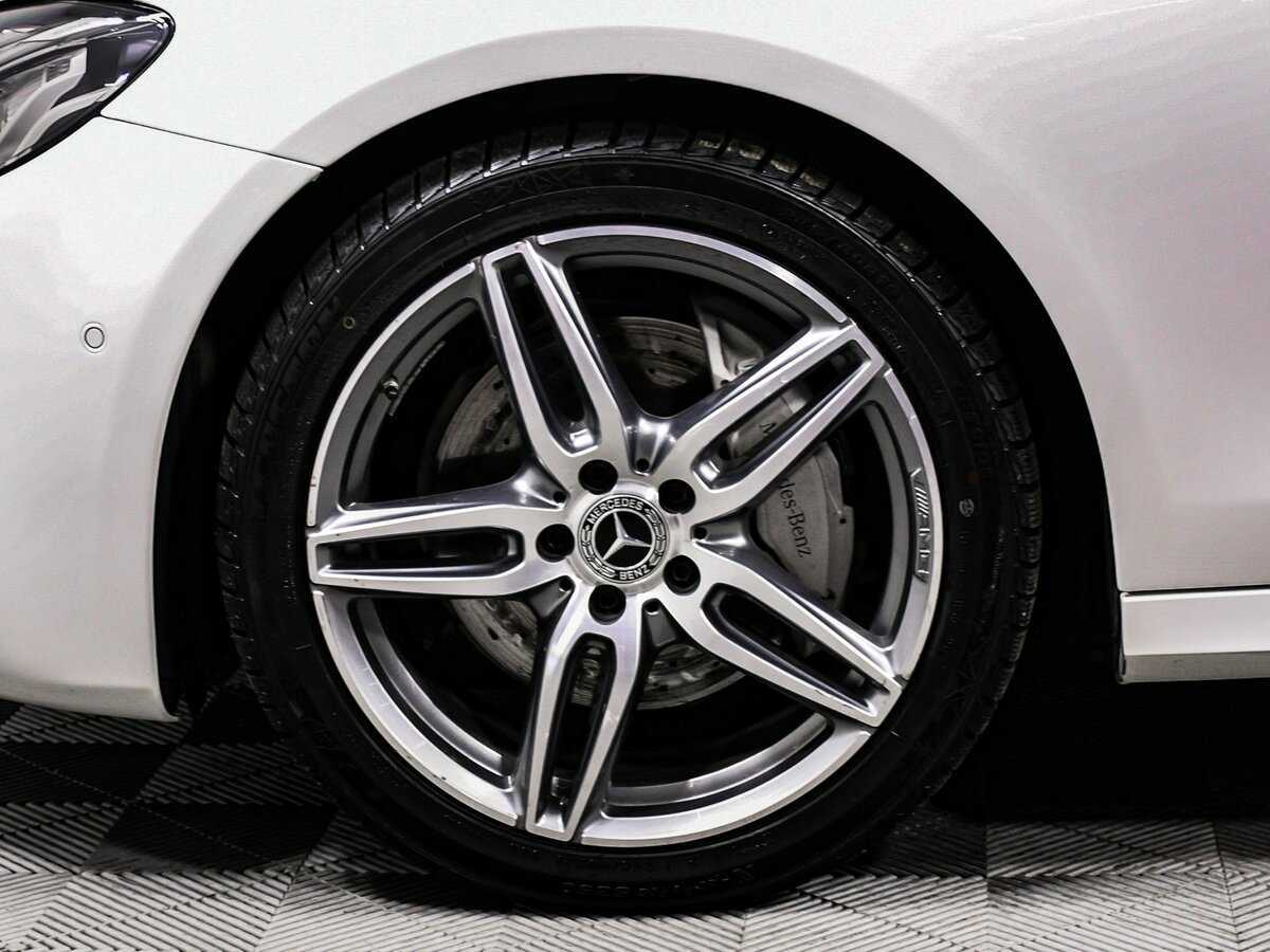 Mercedes-Benz E-Класс с пробегом — 2019 год. Фото: #11