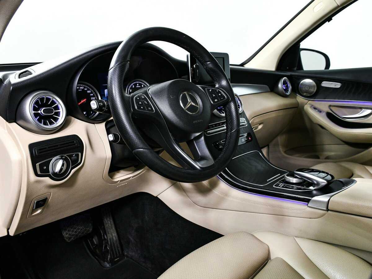 Mercedes-Benz GLC с пробегом — 2018 год. Фото: #12