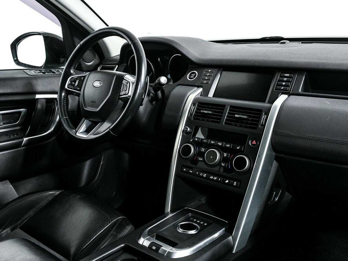 Land Rover Discovery Sport с пробегом — 2016 год. Фото: #6