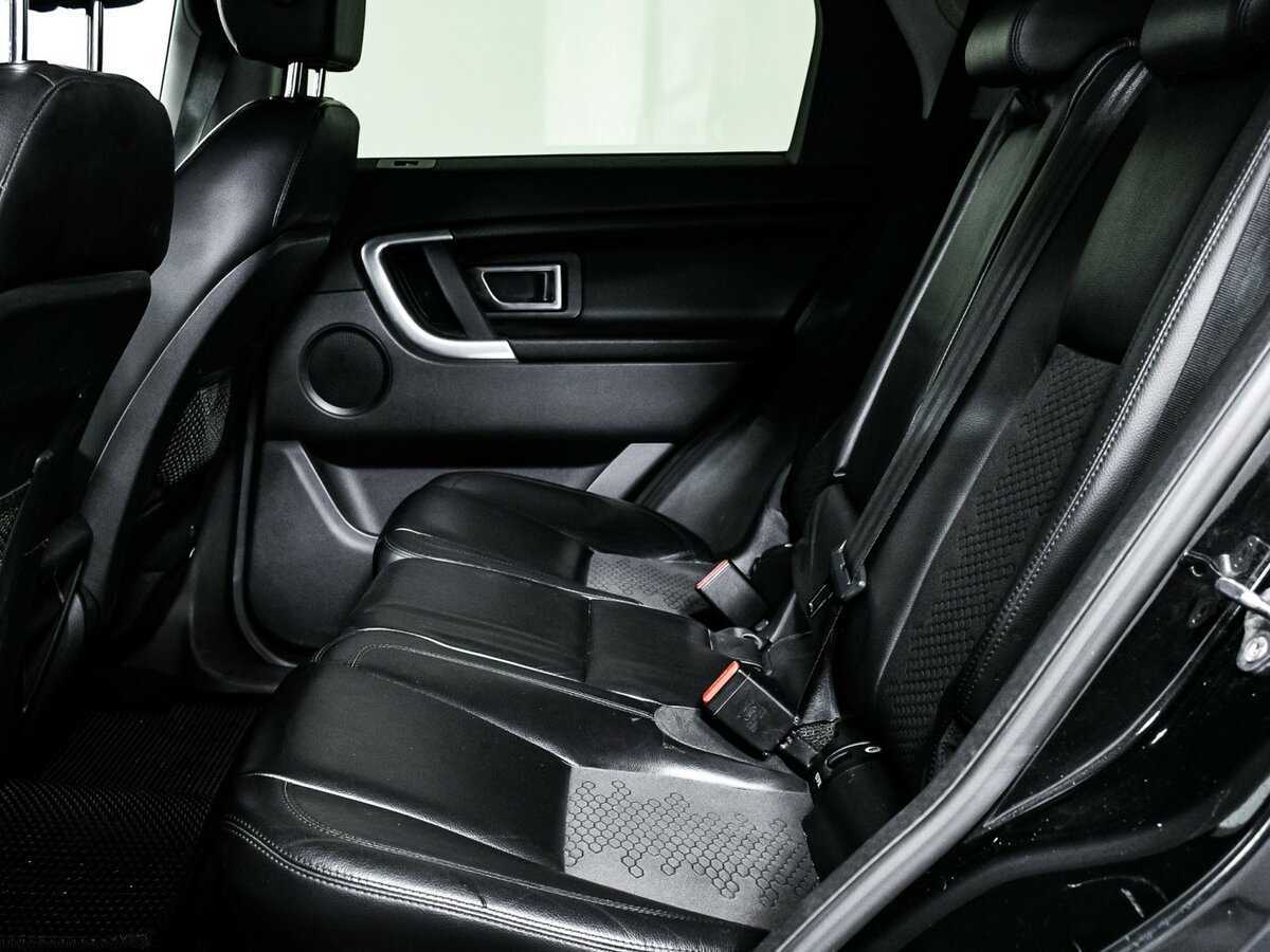 Land Rover Discovery Sport с пробегом — 2016 год. Фото: #10