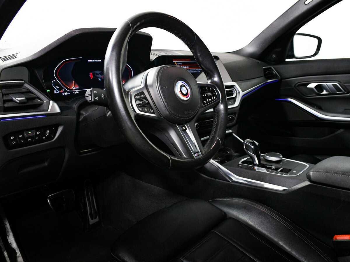 BMW 3 серии с пробегом — 2021 год. Фото: #9