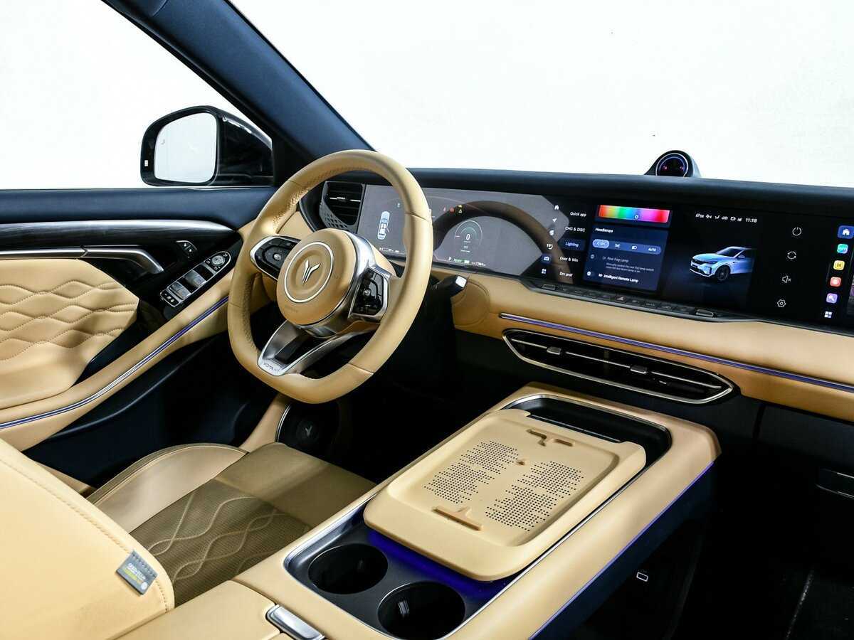 Voyah Free с пробегом — 2023 год. Фото: #6