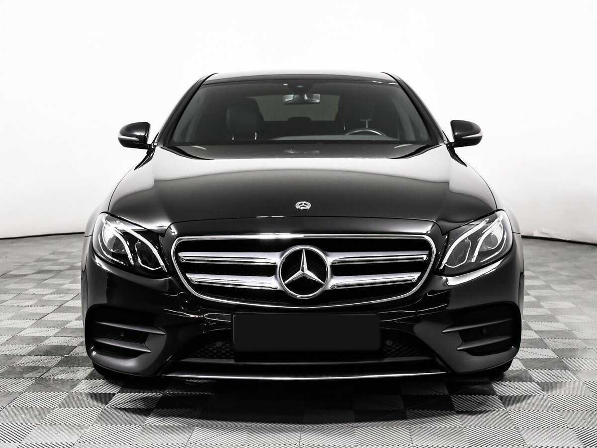 Mercedes-Benz E-Класс с пробегом — 2020 год. Фото: #1